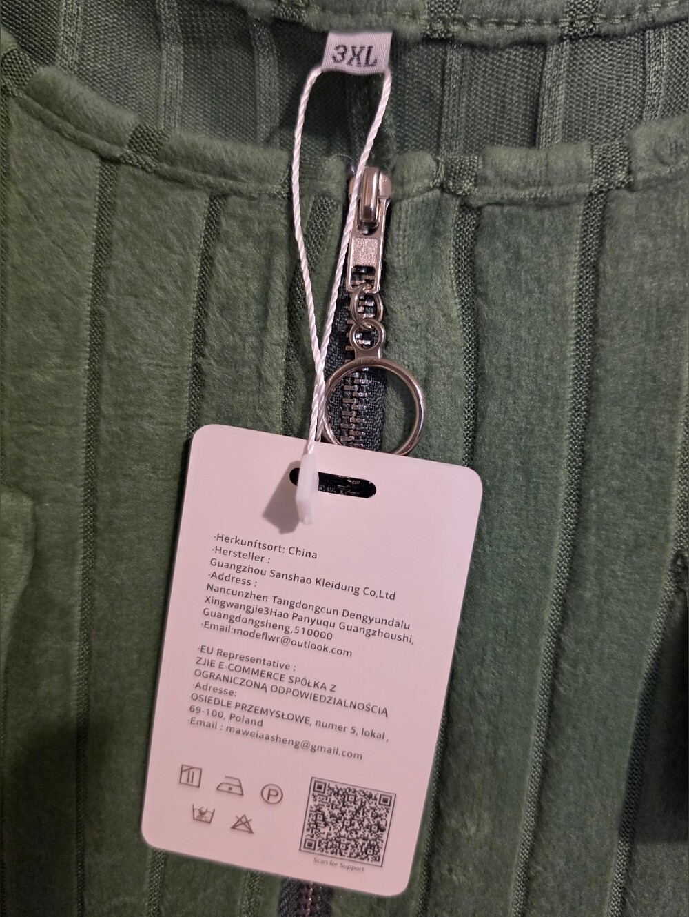 Plus-Size Top, Green - Picture 4 of 4